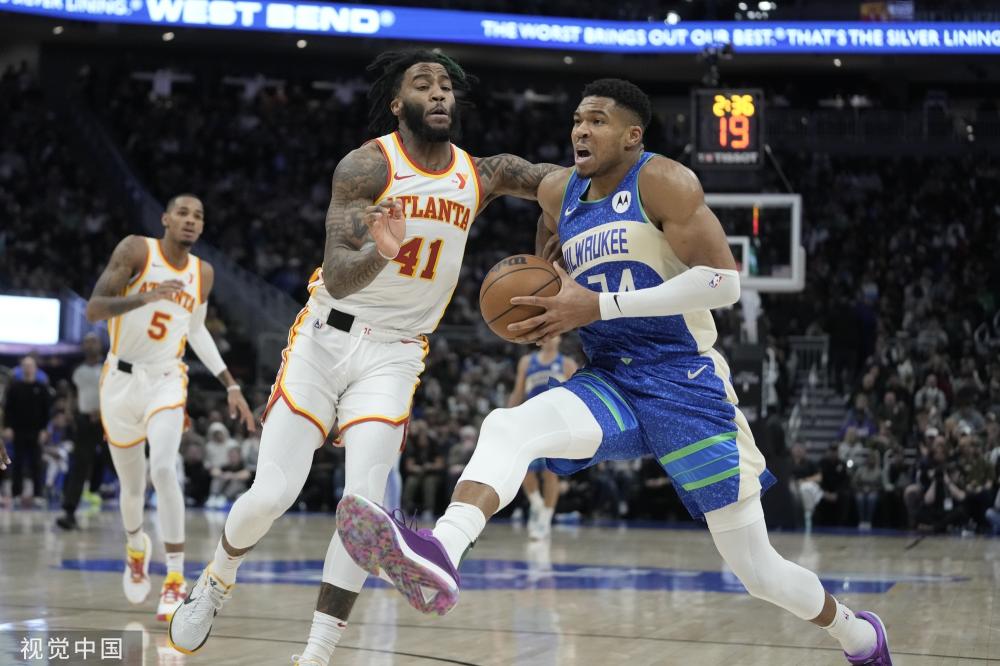 每当球队陷 每当球队陷