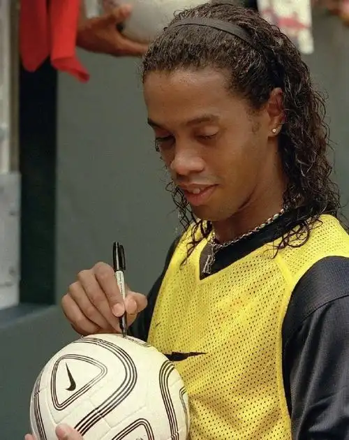 起著名奖杯 起著名奖杯