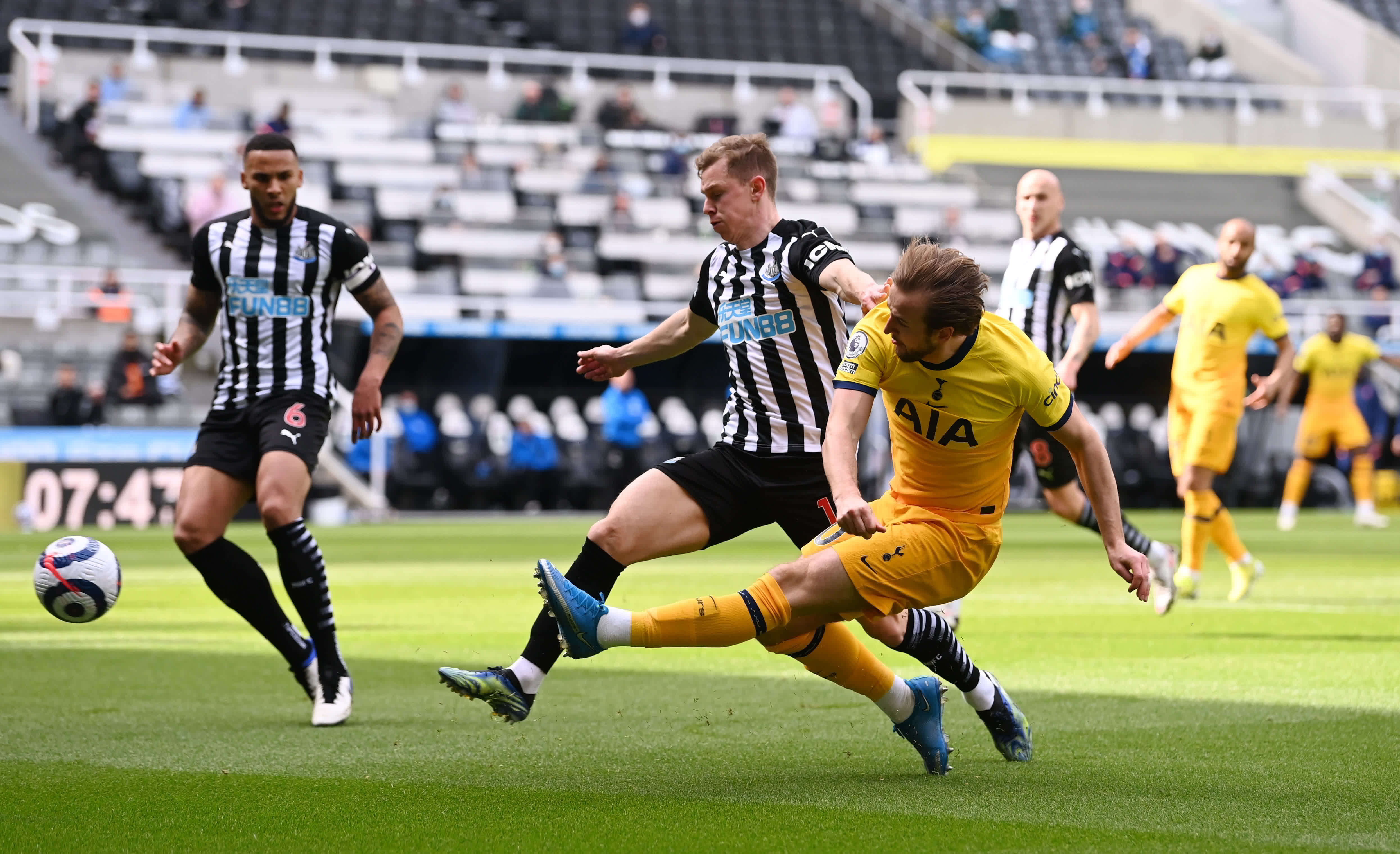 随着诺伊尔 随着诺伊尔