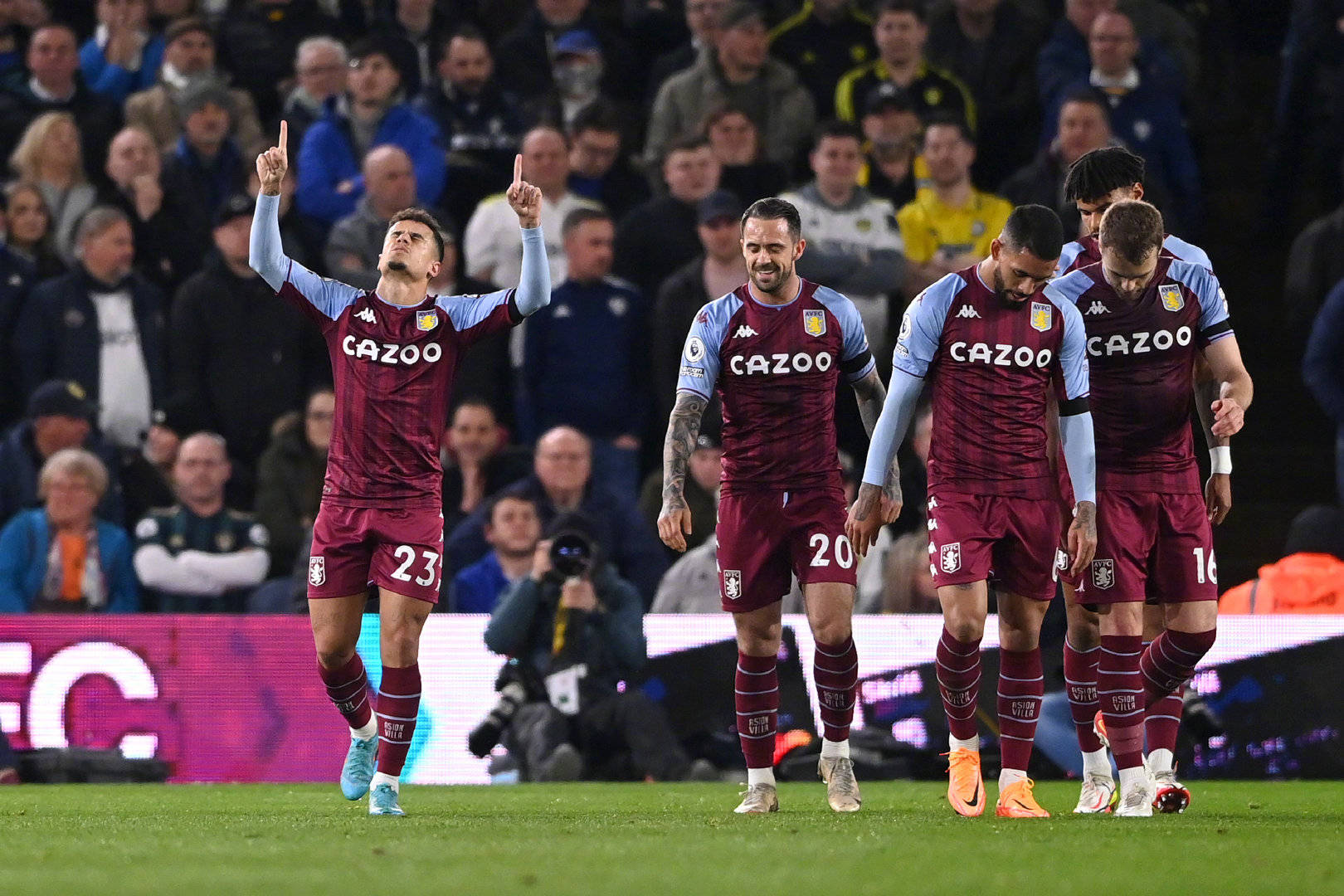 际酒店楼下 际酒店楼下